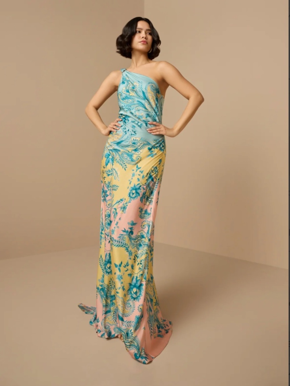 Hemant & Nandita One Shoulder Dress - Picture 3 of 9